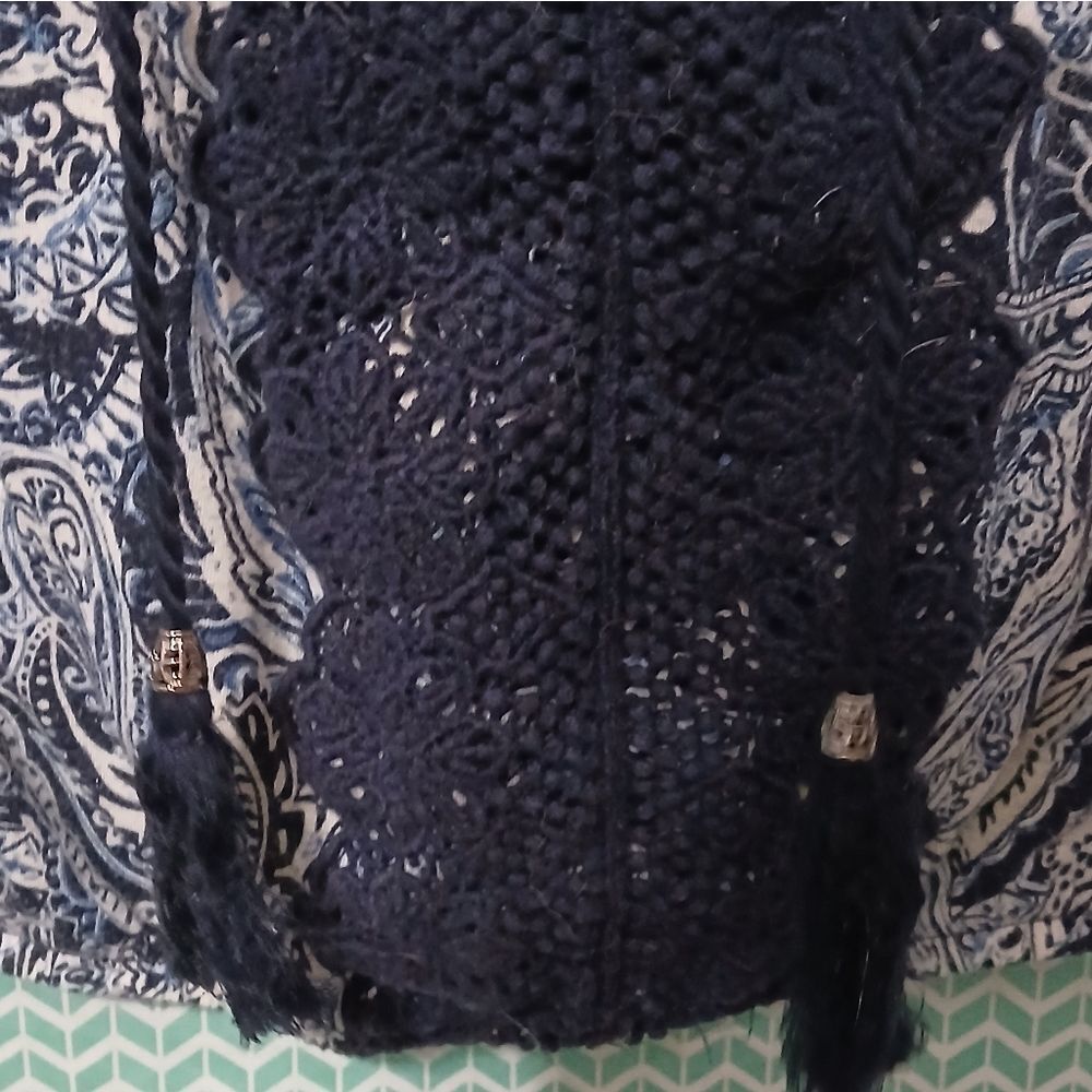 Faded Glory Blue Paisley Top Medium - Picture 5 of 7